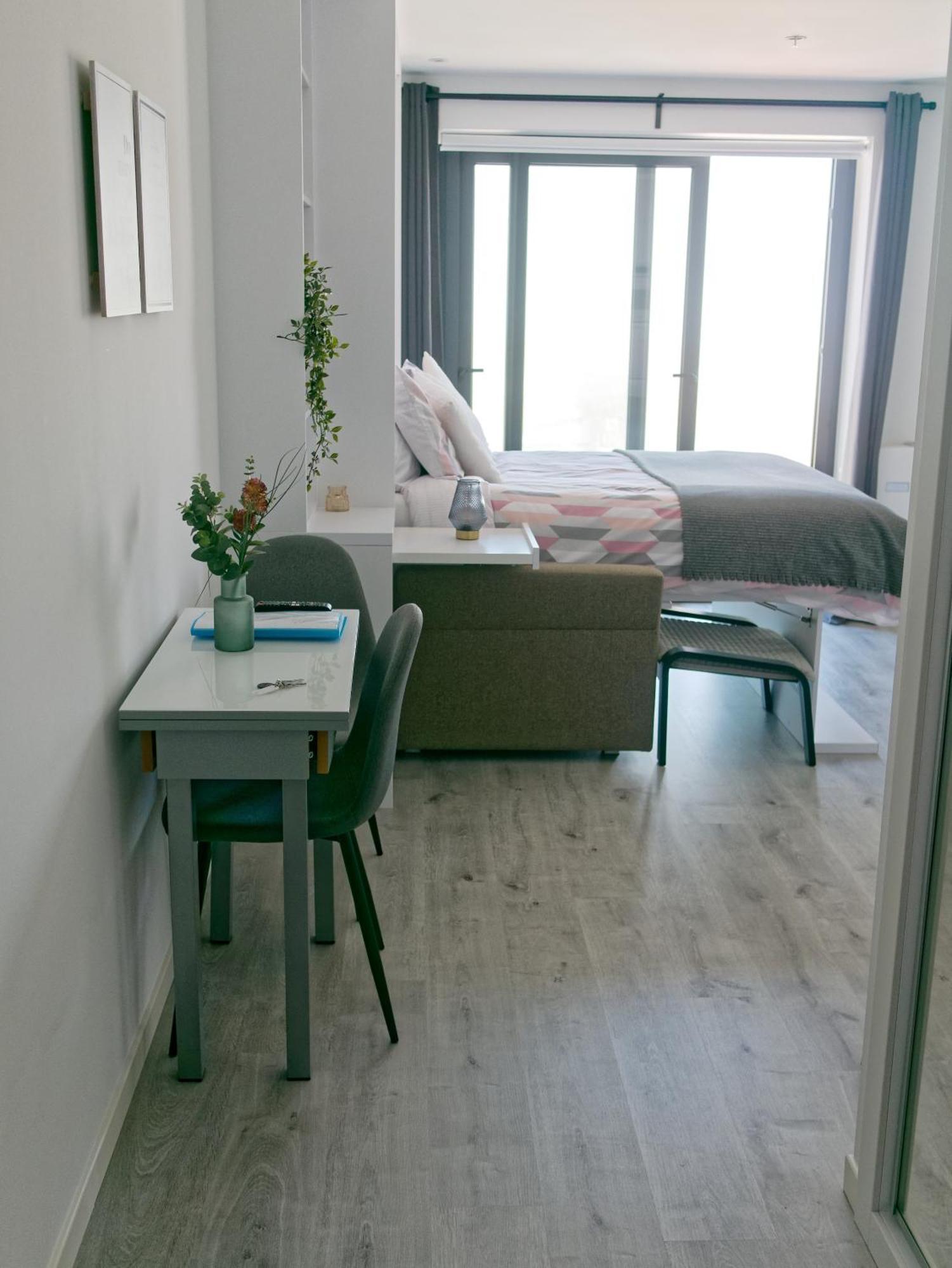 New Cp High Floor Luxury Studio With Runway And Sea View Gibraltar Exterior photo